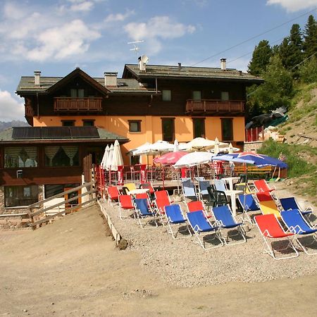 ヴァルディソット Chalet Dei Rododendriヴィラ エクステリア 写真