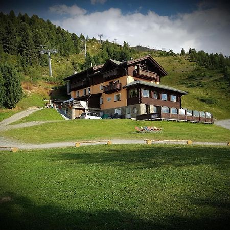 ヴァルディソット Chalet Dei Rododendriヴィラ エクステリア 写真