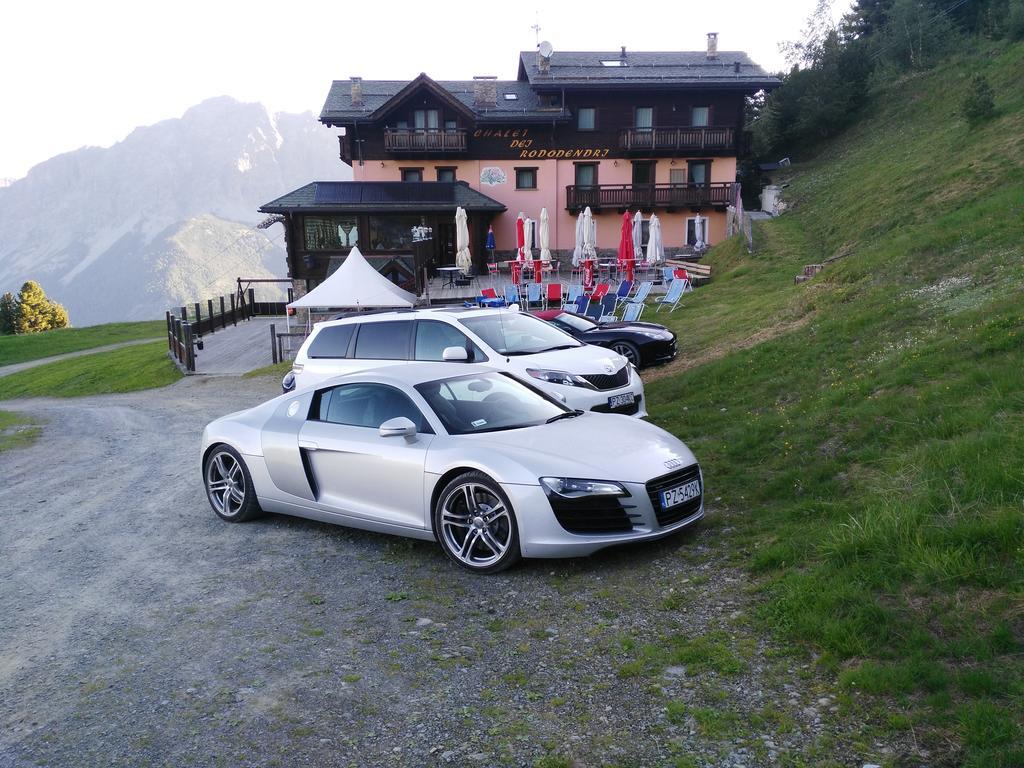 ヴァルディソット Chalet Dei Rododendriヴィラ エクステリア 写真
