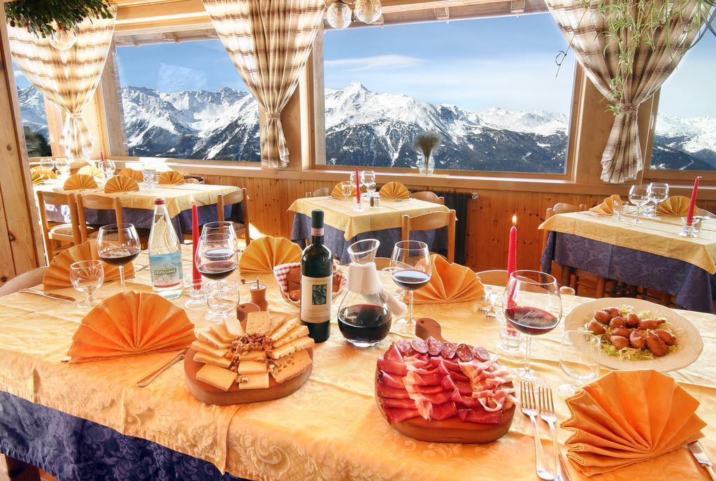 ヴァルディソット Chalet Dei Rododendriヴィラ エクステリア 写真